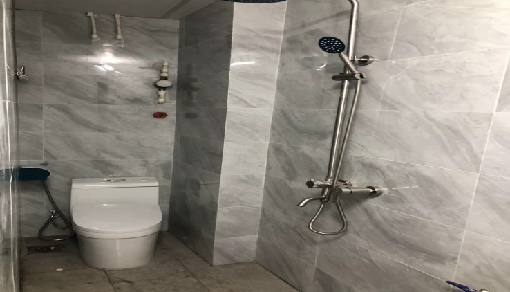 Chính chủ cần cho thuê Mbkd ngõ oto Nguyễn Ngọc Vũ- Cầu Giấy dt 35m2* 1vs Giá 12 tr (ctl) - Nhanh còn kịp...